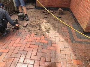 Lift and Relaying a driveway in Liverpool